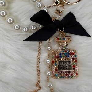 Elegant Pearl and Crystal Perfume Bottle Keychain Rhinestone pendant